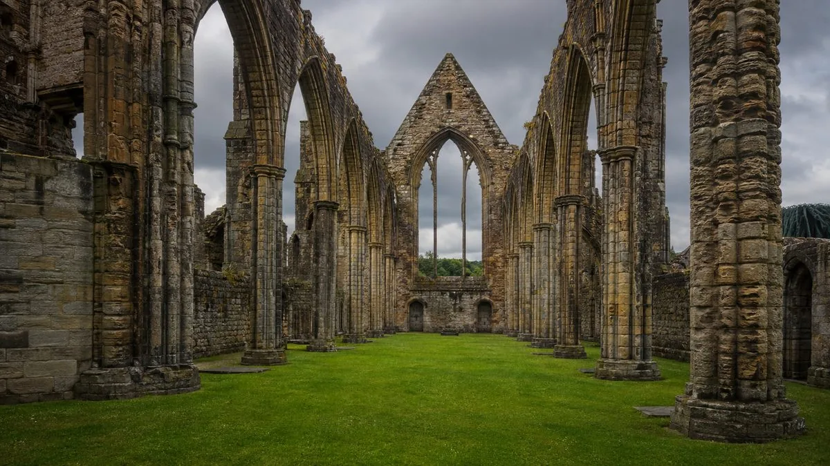 Edinburgh: The Mary Queen of Scots Guided Walking Tour