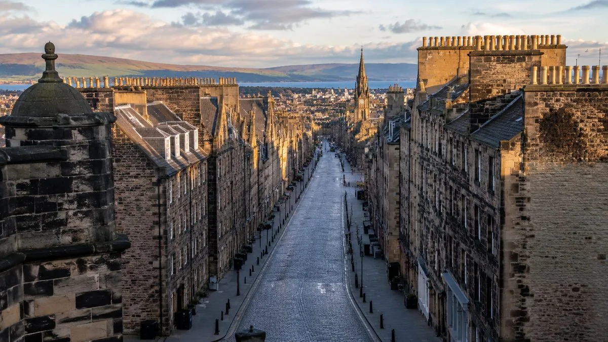 The Royal Tour: Edinburgh Castle, Holyrood, Royal Mile